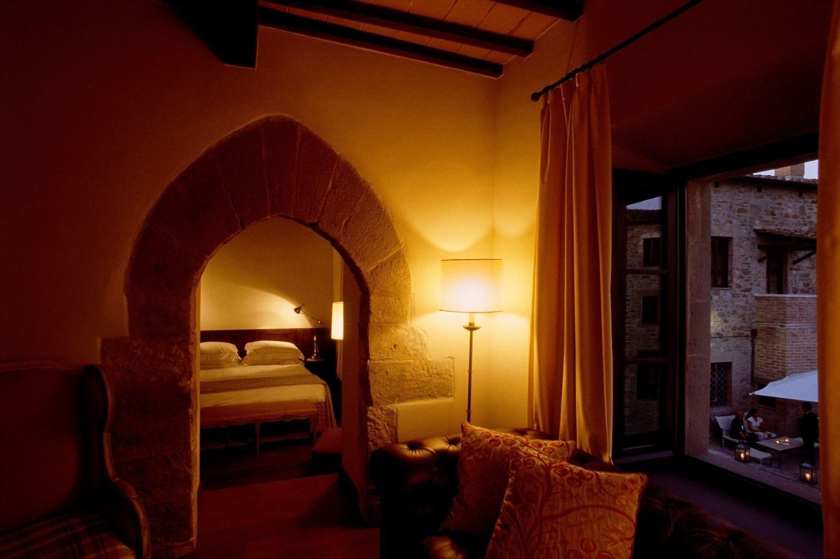 Castel Monastero - The Leading Hotels Of The World Castelnuovo Berardenga Bagian luar foto