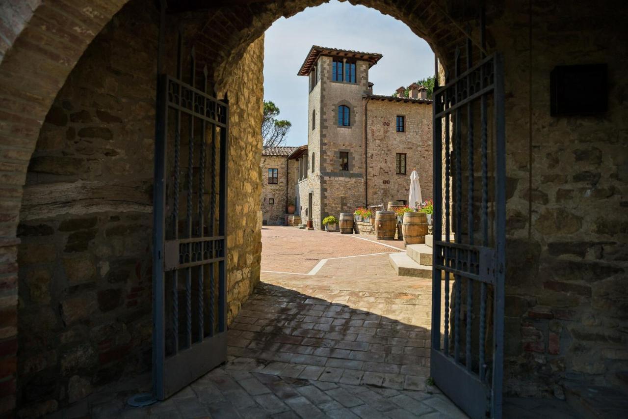 Castel Monastero - The Leading Hotels Of The World Castelnuovo Berardenga Bagian luar foto